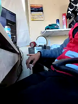 Snapshot of securityhot chatting on January 11, 2025, 11:45 am securityhot online show from January 11, 2025, 11:45 am