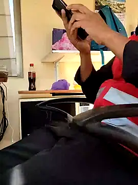 Snapshot of securityhot chatting on January 18, 2025, 9:13 pm securityhot online show from January 18, 2025, 9:13 pm