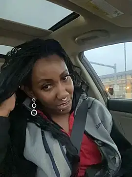 Snapshot of Yoshibaby2670 chatting on January 31, 2025, 11:13 pm Yoshibaby2670 online show from January 31, 2025, 11:13 pm