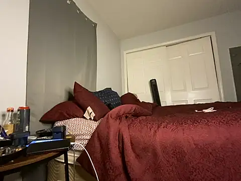 Snapshot of Yoshibaby2670 chatting on March 13, 2025, 9:21 am Yoshibaby2670 online show from March 13, 2025, 9:21 am