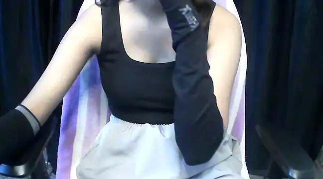 Snapshot of hot-niti chatting on February 21, 2025, 10:37 pm hot-niti online show from February 21, 2025, 10:37 pm