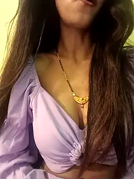 Snapshot of Stripper_Maahi chatting on March 1, 2025, 8:23 am Stripper Maahi online show from March 1, 2025, 8:23 am