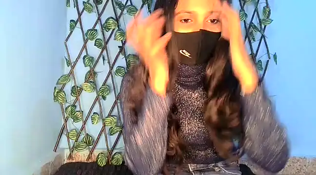 SIYA MAVI online show from January 12, 2025, 8:57 am