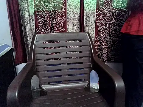 SIYA MAVI online show from April 7, 2026, 5:19 am