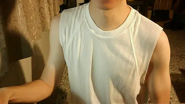 KYU890428 online show from April 12, 2026, 5:29 pm