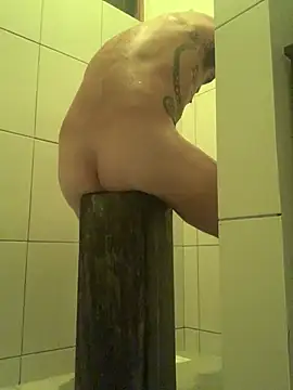 Snapshot of GoloZeusMax chatting on January 17, 2025, 5:53 am GoloZeusMax online show from January 17, 2025, 5:53 am