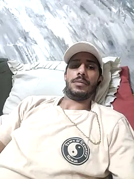 Kekel24cm online show from May 11, 2026, 6:41 am
