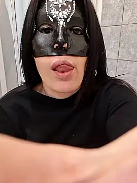 desyree89 online show from February 9, 2026, 2:54 pm