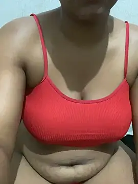 Mariaapimentinha online show from May 19, 2026, 10:10 am