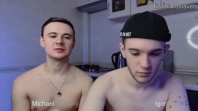 Snapshot of michael_sexdevil chatting on January 27, 2025, 12:16 pm michael sexdevil online show from January 27, 2025, 12:16 pm
