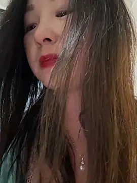 Snapshot of SSSniang- chatting on January 18, 2025, 12:15 pm SSSniang- online show from January 18, 2025, 12:15 pm