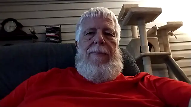 Snapshot of Futura_intx chatting on March 10, 2026, 12:15 am Futura intx online show from March 10, 2026, 12:15 am