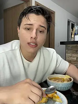 Thom Ohtani online show from January 7, 2025, 2:20 am