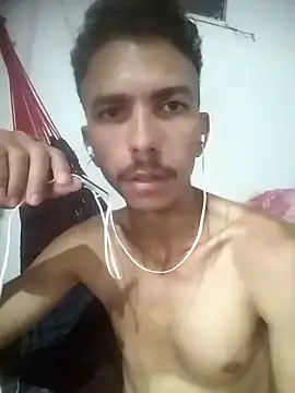 MagrinhoSaradoo online show from February 12, 2025, 1:27 pm