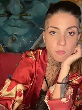 Izy cute  online show from January 23, 2025, 4:52 am