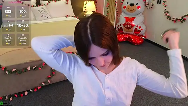 Rina Red online show from February 7, 2026, 1:42 am