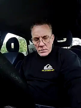 aigledauphin online show from October 13, 2025, 11:21 am