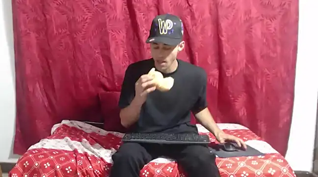 Cris steban1 online show from January 10, 2025, 9:13 am