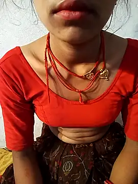 Snapshot of Amaya_Bajwa chatting on February 4, 2025, 8:17 pm Amaya Bajwa online show from February 4, 2025, 8:17 pm