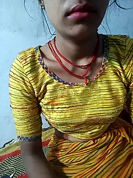 Snapshot of Amaya_Bajwa chatting on February 15, 2025, 10:10 pm Amaya Bajwa online show from February 15, 2025, 10:10 pm