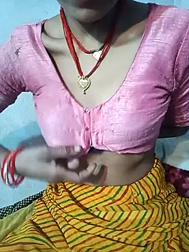 Snapshot of Amaya_Bajwa chatting on February 17, 2025, 9:24 am Amaya Bajwa online show from February 17, 2025, 9:24 am