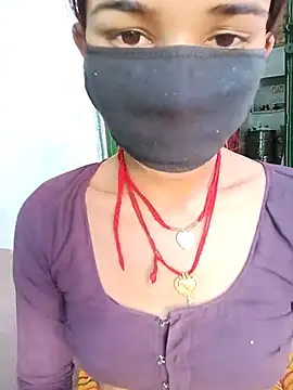 Snapshot of Amaya_Bajwa chatting on February 24, 2025, 9:21 am Amaya Bajwa online show from February 24, 2025, 9:21 am