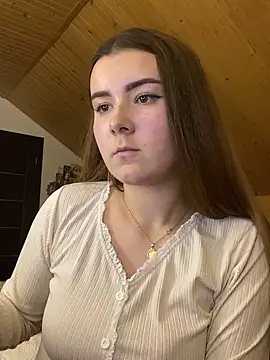 mewKate online show from March 13, 2025, 6:34 pm