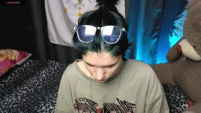 Hyeon Jin online show from January 12, 2025, 8:25 pm