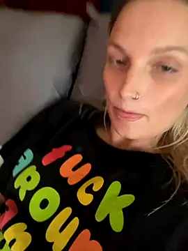 Snapshot of justpeachybaby chatting on September 30, 2025, 8:58 pm justpeachybaby online show from September 30, 2025, 8:58 pm