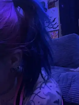 trashbrat online show from April 12, 2026, 8:30 am