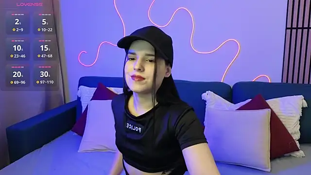 Harleen Moore online show from February 14, 2025, 1:29 pm