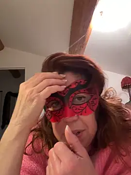 sweetinside  online show from February 15, 2026, 9:44 pm