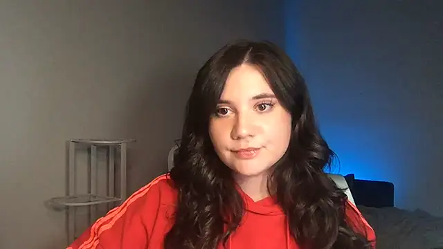 Snapshot of kylienotjenner chatting on March 16, 2025, 4:20 am kylienotjenner online show from March 16, 2025, 4:20 am