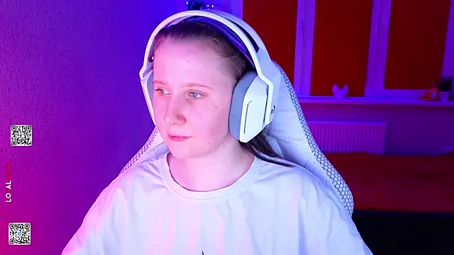 mon lola online show from March 6, 2026, 6:26 pm