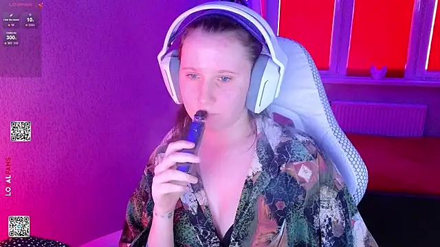 mon lola online show from March 10, 2026, 2:11 pm