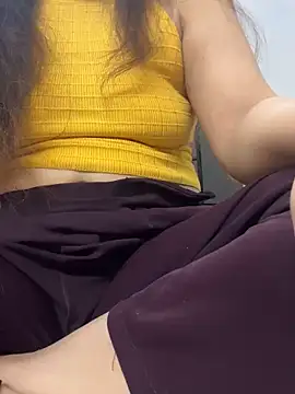 Snapshot of Red-Magic-25 chatting on January 21, 2025, 9:46 am Red-Magic-25 online show from January 21, 2025, 9:46 am