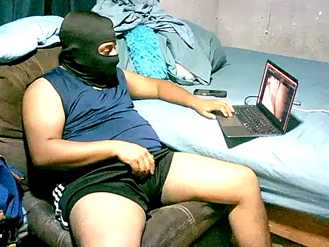 SergCarMX1 online show from June 18, 2026, 4:13 am