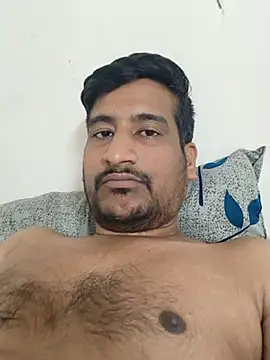 honeyrose765 online show from December 17, 2025, 11:00 pm