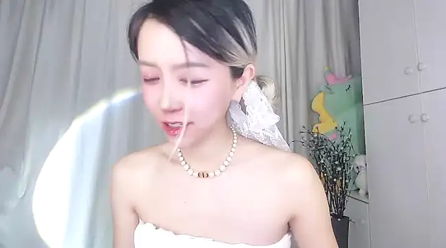 Snapshot of Ciri-CC chatting on January 28, 2025, 3:57 pm Ciri-CC online show from January 28, 2025, 3:57 pm