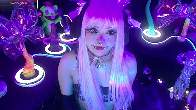 LaytonBox online show from March 27, 2026, 1:22 pm