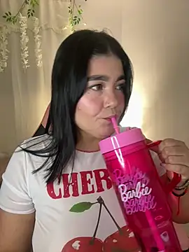 karla hotgirl online show from March 27, 2026, 1:11 am