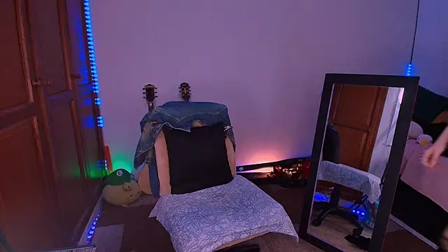 antonelawow online show from November 13, 2025, 8:52 pm