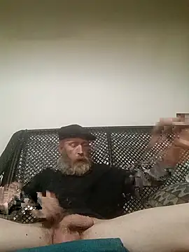 filthymind619 online show from March 24, 2026, 3:55 am