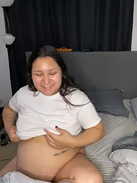 Snapshot of fuck_meee chatting on January 7, 2025, 5:22 am fuck meee online show from January 7, 2025, 5:22 am