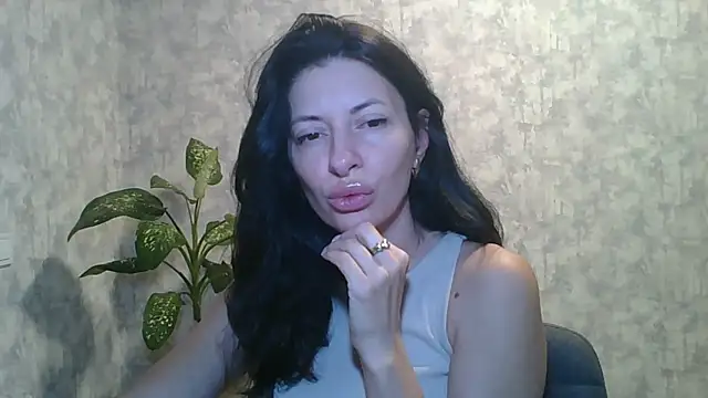 Snapshot of LissaBlossom chatting on September 12, 2025, 4:01 am LissaBlossom online show from September 12, 2025, 4:01 am
