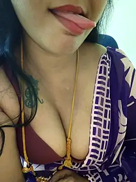 Snapshot of sriyazhini chatting on March 3, 2025, 9:00 am sriyazhini online show from March 3, 2025, 9:00 am