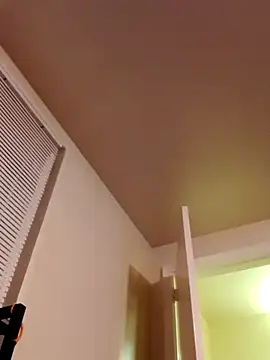 Snapshot of MrDaddyBbSnake chatting on February 17, 2025, 1:47 am MrDaddyBbSnake online show from February 17, 2025, 1:47 am