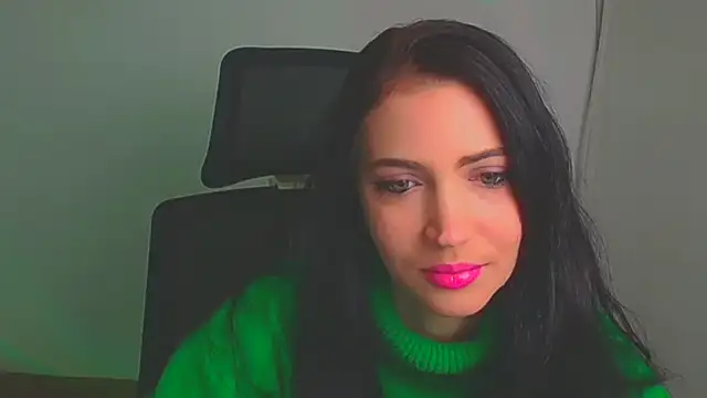 Snapshot of Amalia_amor chatting on January 17, 2025, 12:10 pm Amalia amor online show from January 17, 2025, 12:10 pm