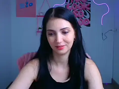 Snapshot of Amalia_amor chatting on October 23, 2025, 5:29 am Amalia amor online show from October 23, 2025, 5:29 am