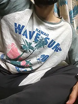 Snapshot of TOPMOON001 chatting on February 16, 2026, 6:59 pm TOPMOON001 online show from February 16, 2026, 6:59 pm